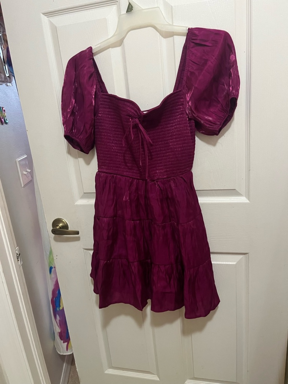 Women's Mini Dress with Puff Sleeves - Magenta